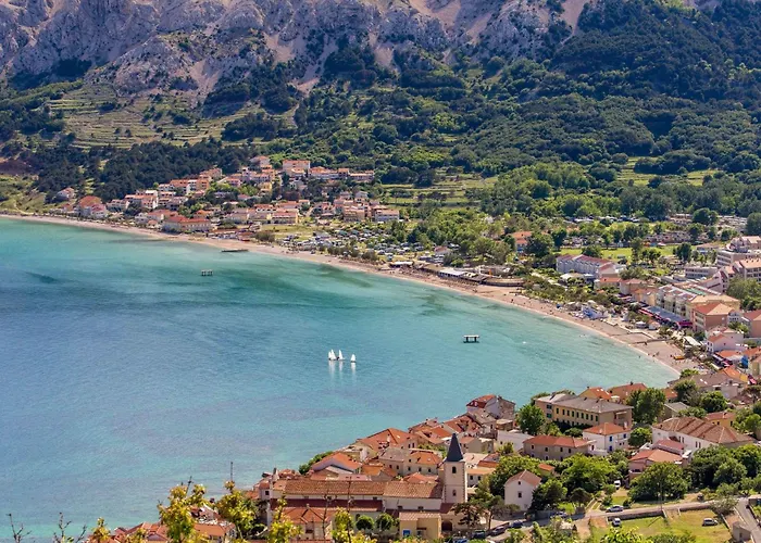 Modern Eingerichtete Fuer 4 Personen Mit Meerblick By Interhome * Baška